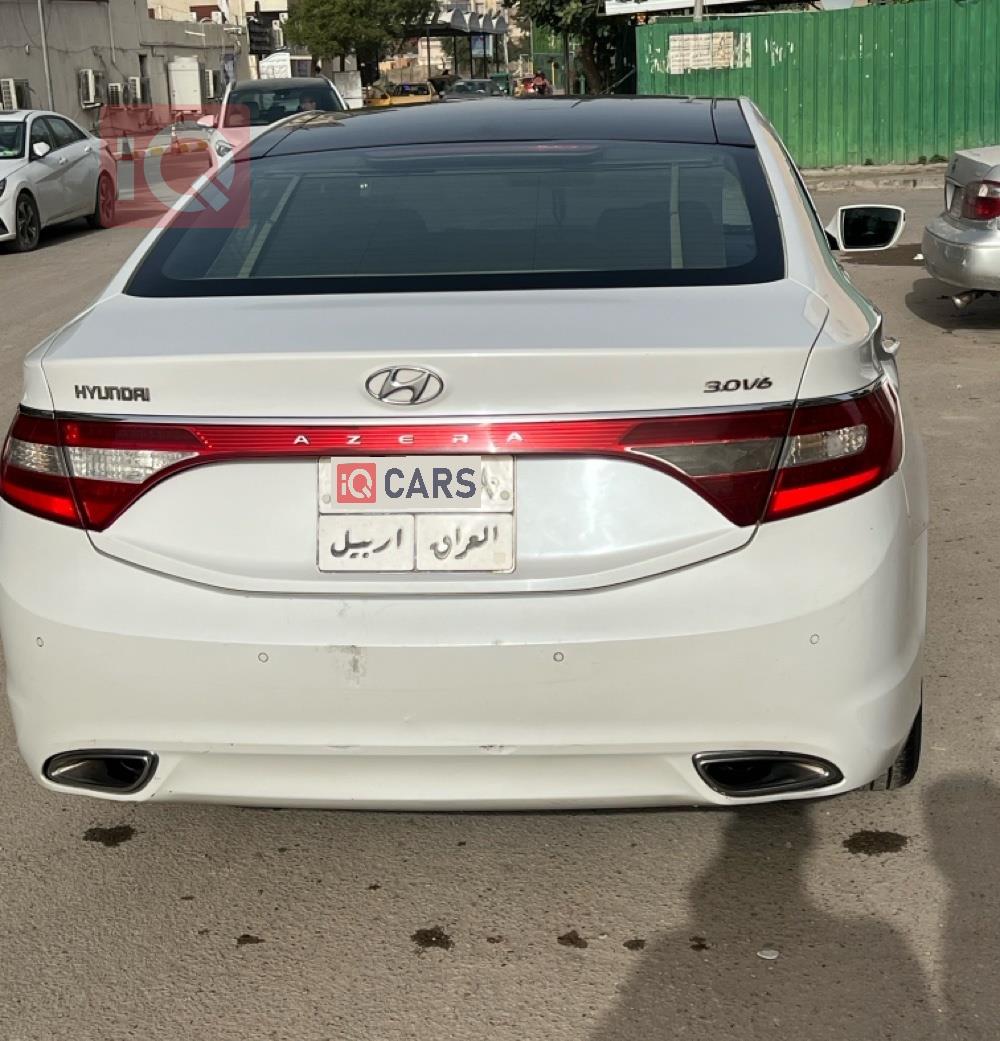 هيونداي أزيرا